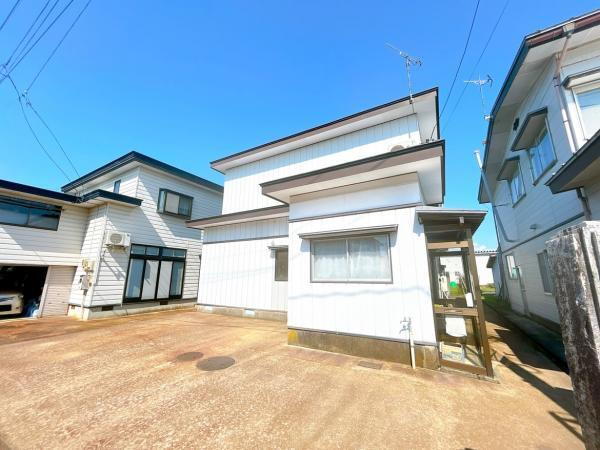 秋田県大仙市角間川町字中町頭 1199万円