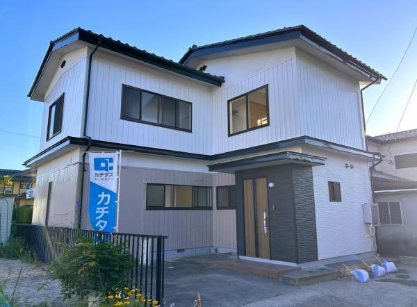 福島県伊達市梁川町字中久保 1349万円