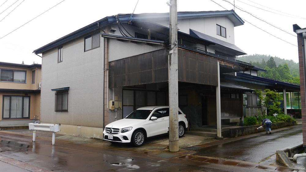 山形県村山市大字土生田 200万円