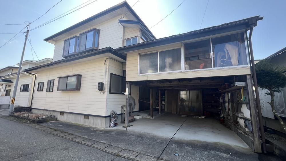 秋田県秋田市旭川南町 850万円 5DK