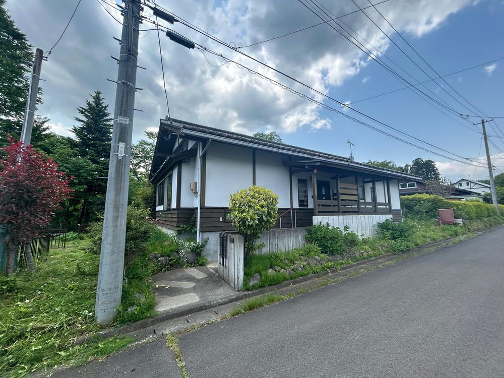 宮城県刈田郡蔵王町遠刈田温泉字小妻坂 2260万円
