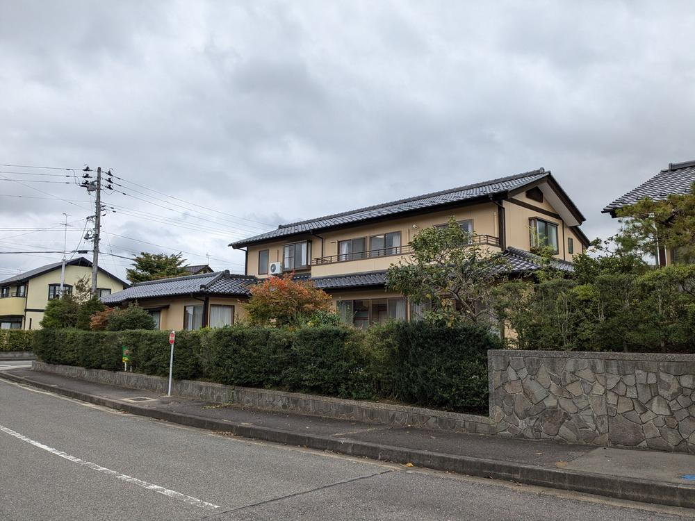福島県郡山市緑ケ丘西３ 3580万円