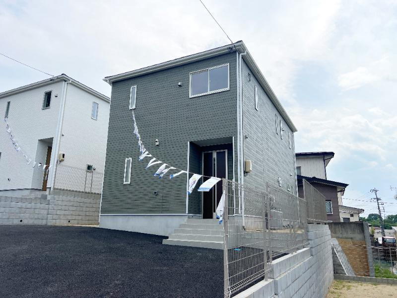 福島県須賀川市並木町 1790万円 5LDK