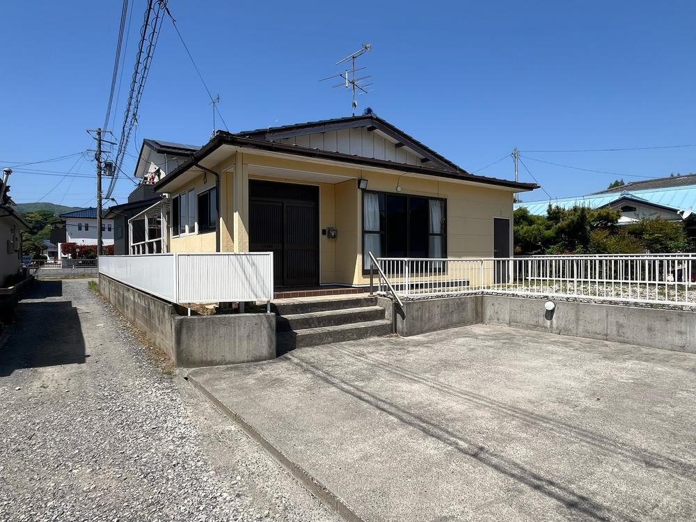 福島県いわき市内郷内町堤田 880万円