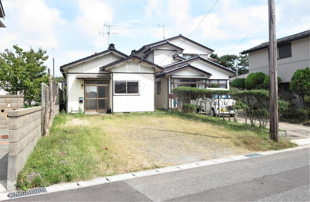 山形県酒田市宮野浦２ 中古住宅