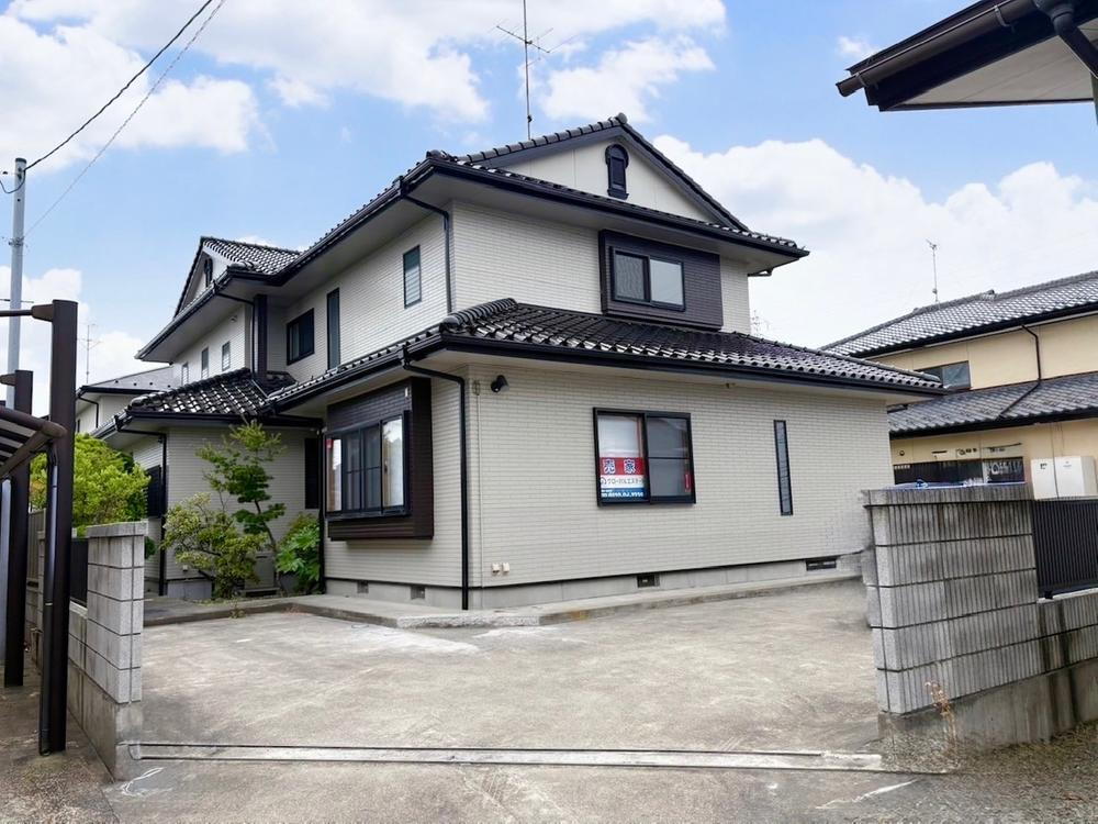 福島県郡山市安積荒井本町 3880万円