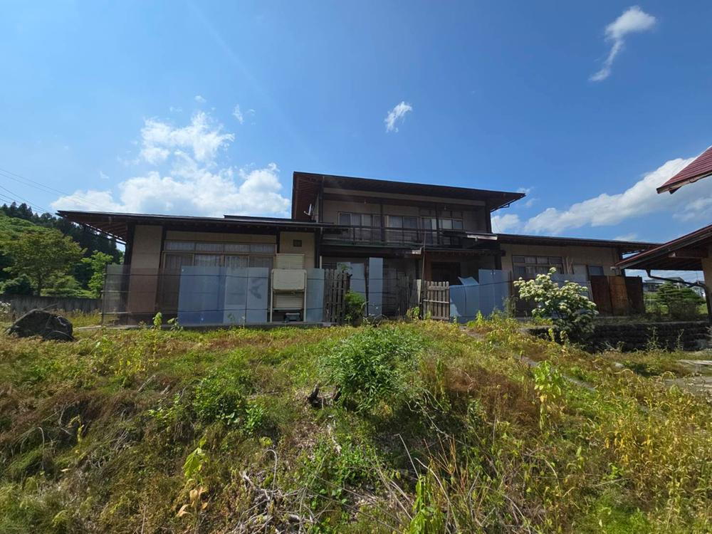 山形県西村山郡朝日町大字松程 350万円