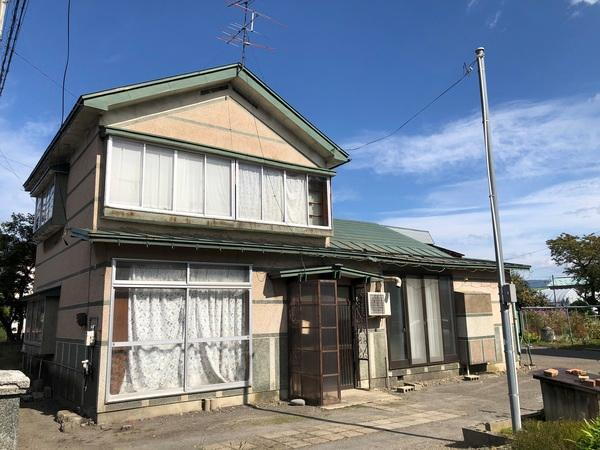 青森県黒石市追子野木３ 460万円 8DK