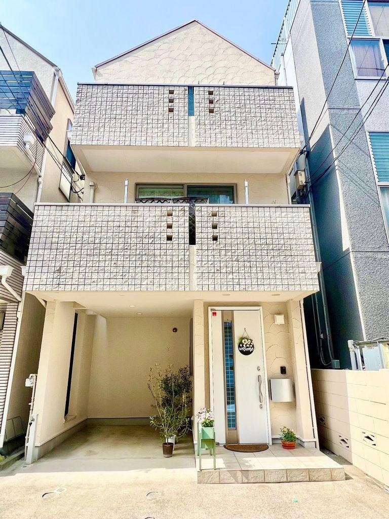 東京都台東区池之端４ 14800万円
