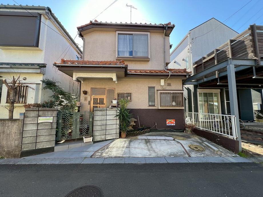 神奈川県横浜市瀬谷区阿久和東３ 1600万円