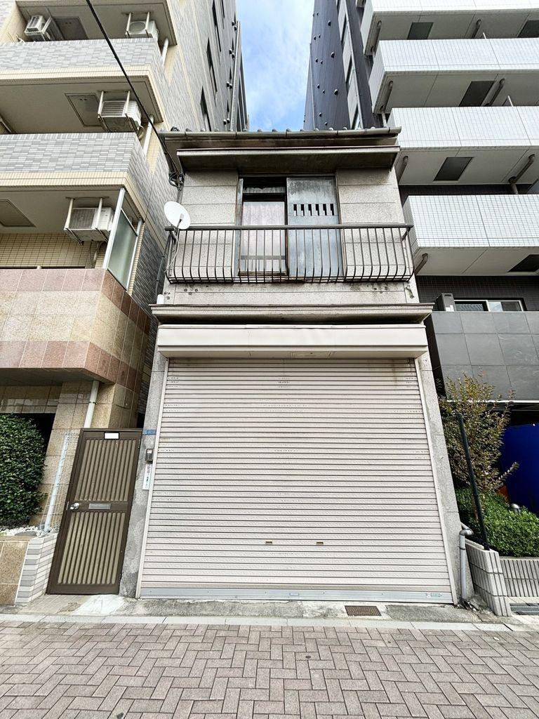 東京都台東区蔵前４ 9000万円