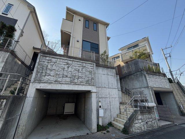 神奈川県横浜市青葉区桂台２ 5399万円