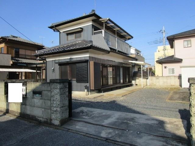 茨城県筑西市幸町２ 998万円