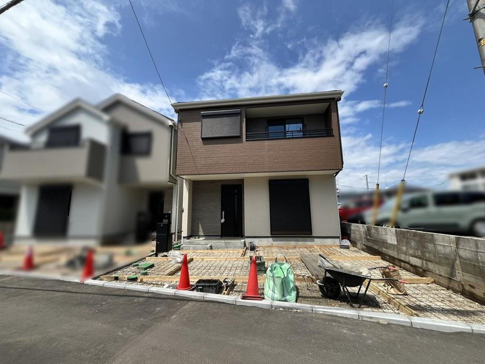 神奈川県厚木市愛甲１ 4890万円 4LDK
