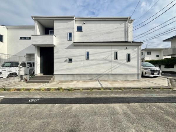 神奈川県横浜市緑区東本郷３ 6480万円