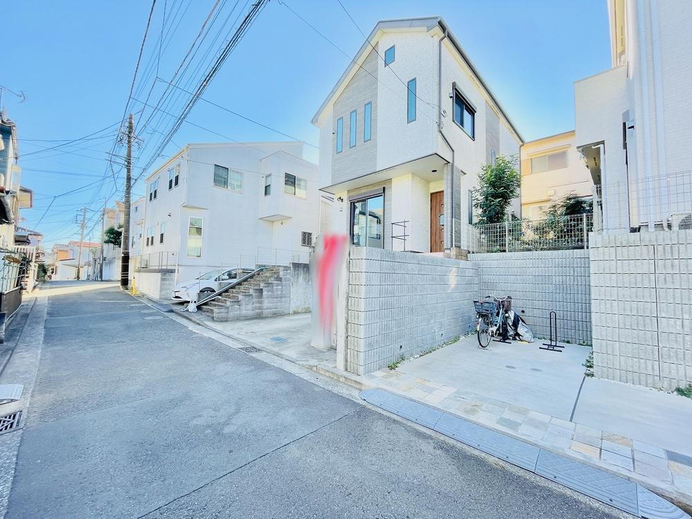 神奈川県横浜市泉区中田西４ 3399万円