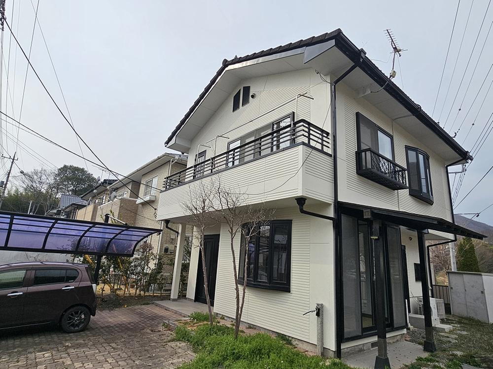 群馬県桐生市川内町３ 988万円