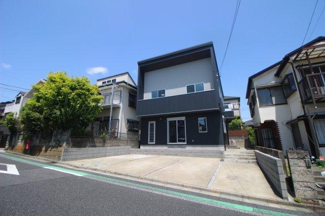 神奈川県横須賀市岩戸５ 3890万円