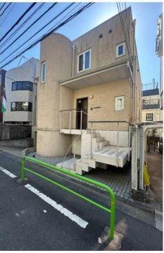 東京都港区南麻布３ 88000万円