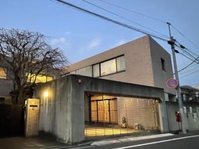 東京都杉並区清水３ 33800万円