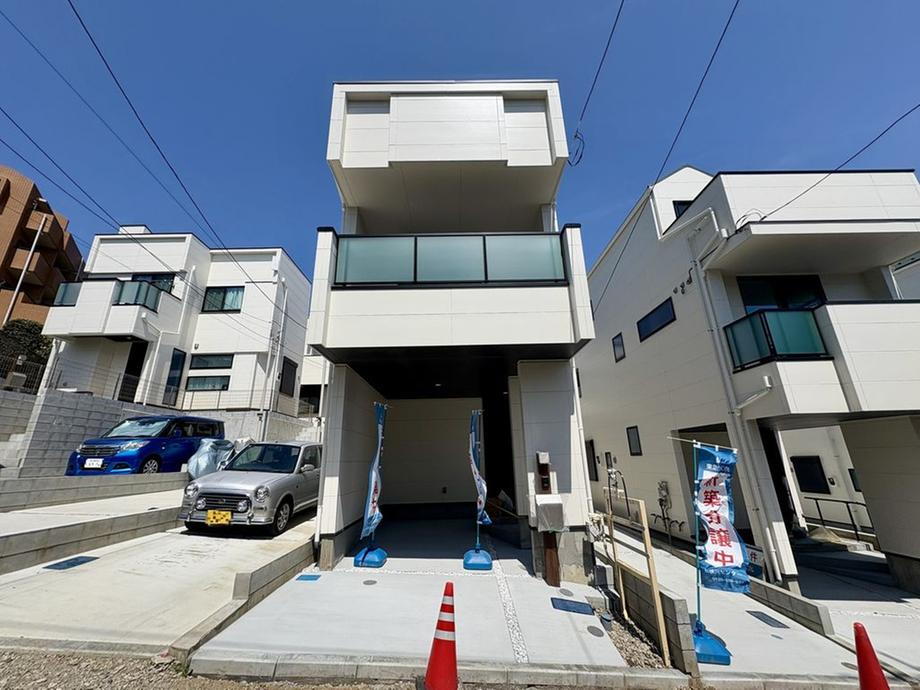 神奈川県横浜市旭区白根４ 4580万円 2SLDK