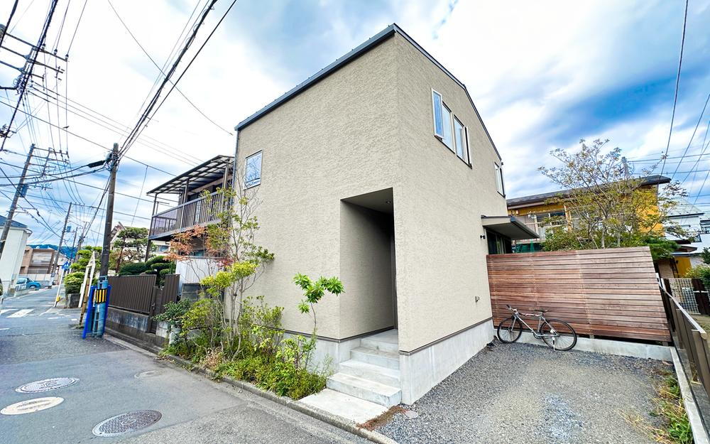 神奈川県横浜市金沢区釜利谷東６ 6480万円