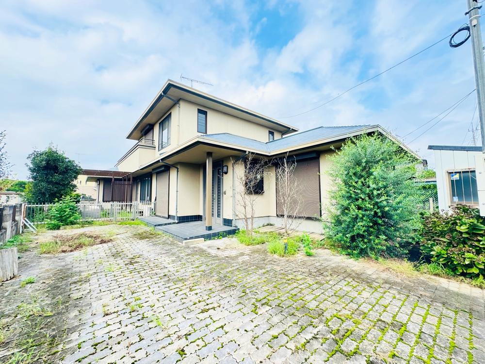 栃木県小山市大字間々田 2700万円