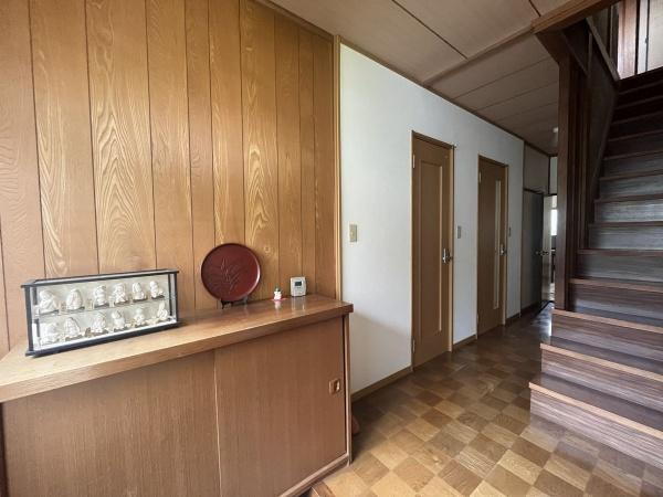 神奈川県中郡二宮町中里２ 1380万円