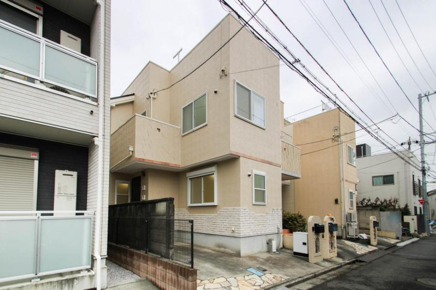 東京都練馬区富士見台４ 6499万円