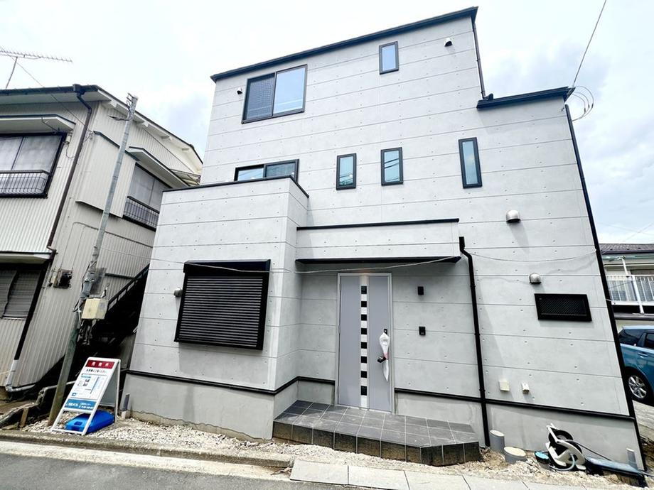 神奈川県横浜市神奈川区西寺尾３ 4480万円 2SLDK