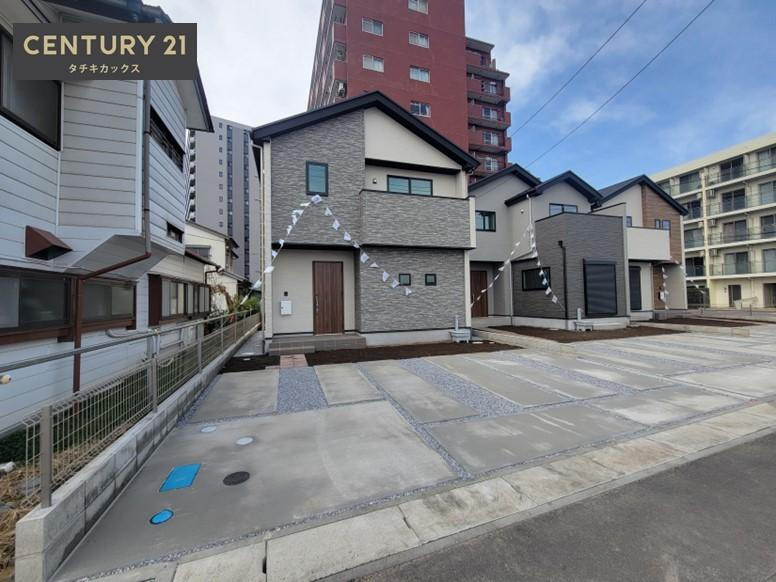 茨城県古河市東本町１ 3499万円 4LDK