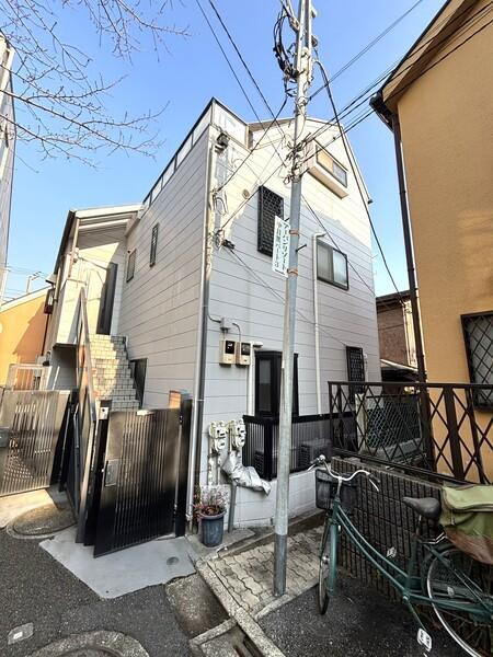 東京都目黒区上目黒３ 15800万円
