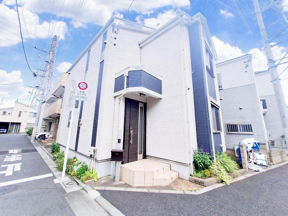 東京都足立区六町３ 5300万円