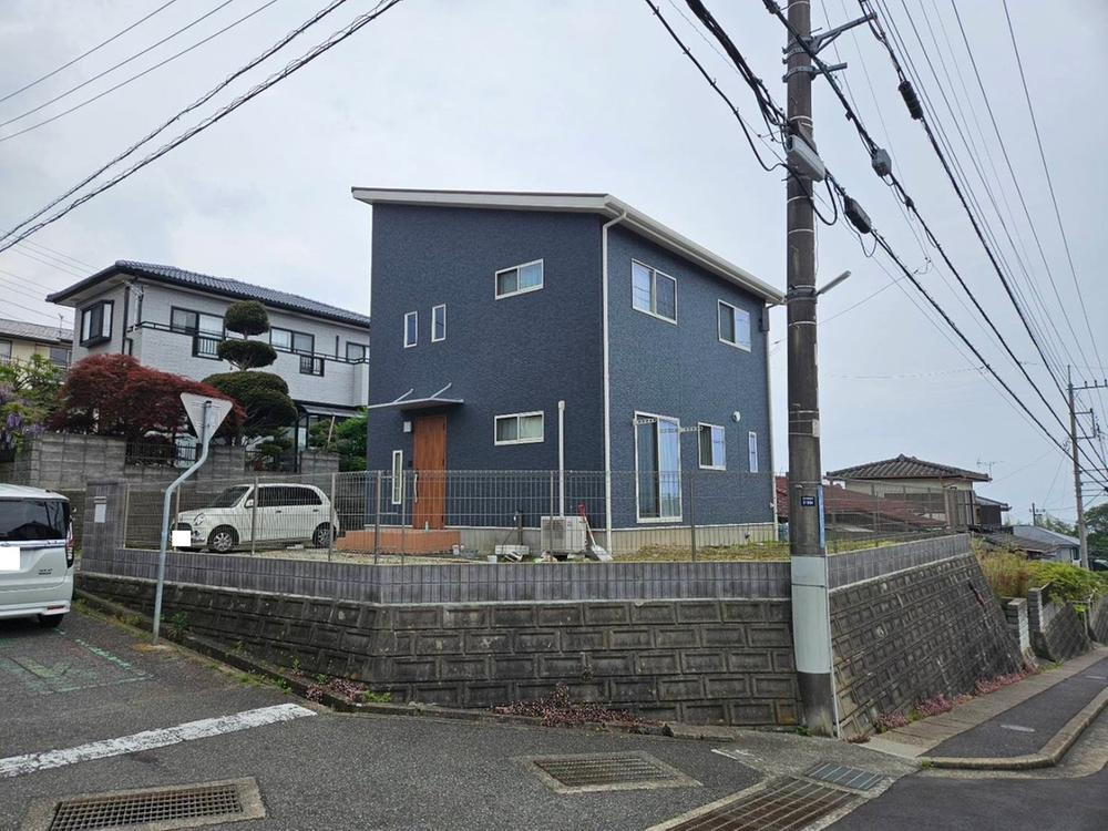 茨城県日立市金沢町５ 2400万円 2LDK