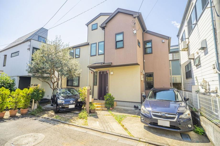 東京都世田谷区弦巻５ 10480万円