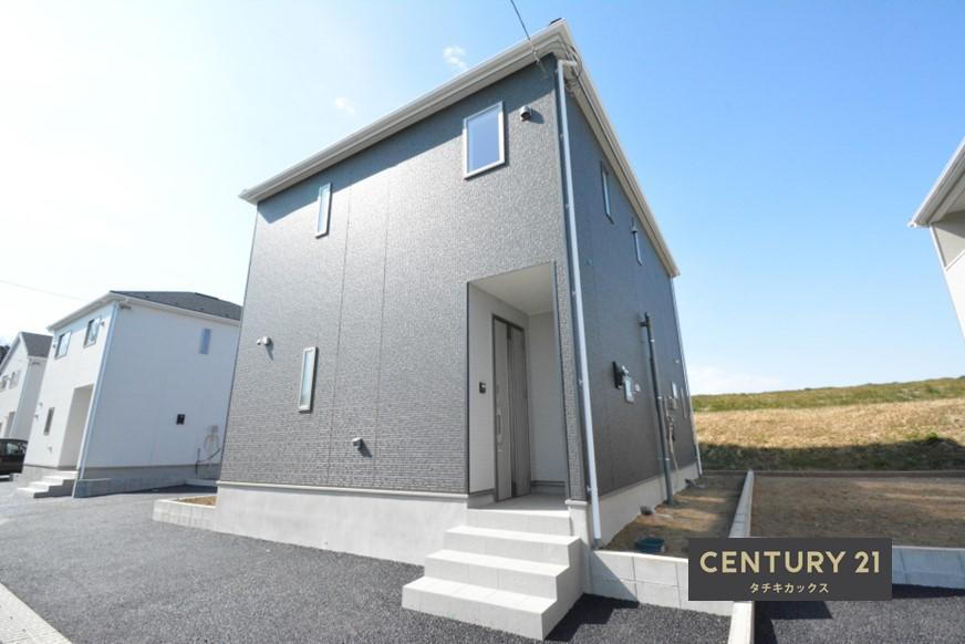 茨城県古河市宮前町 2190万円 4LDK