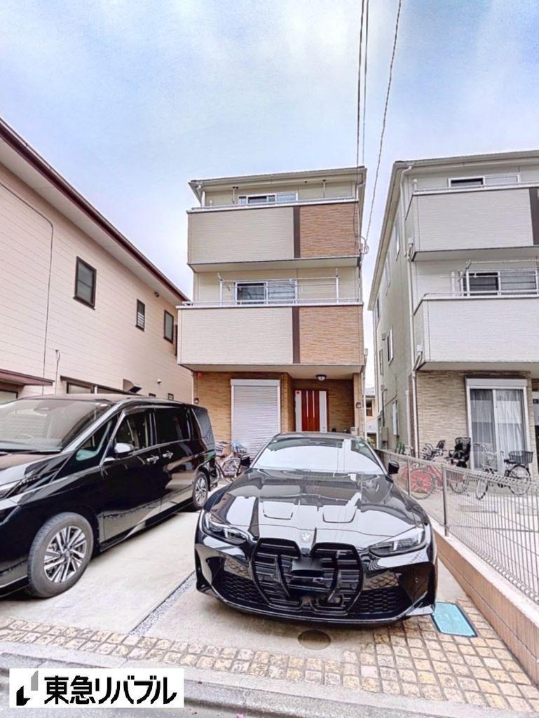 埼玉県さいたま市浦和区仲町４ 中古住宅