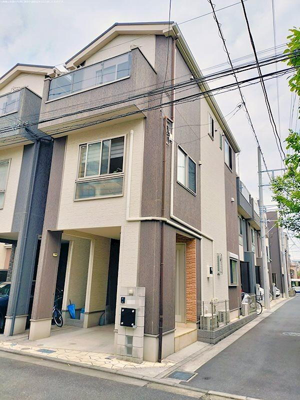 神奈川県横浜市鶴見区下野谷町４ 2600万円