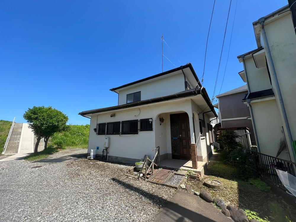 神奈川県小田原市栢山 1680万円