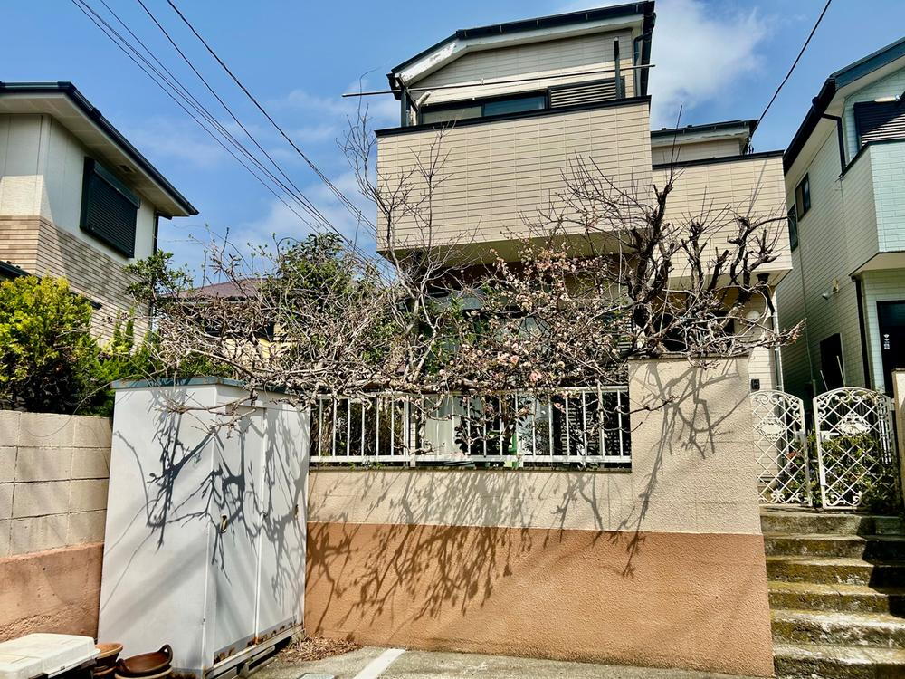 神奈川県藤沢市片瀬５ 3880万円