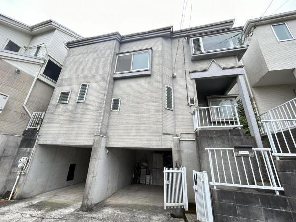 神奈川県横浜市金沢区六浦東３ 2680万円