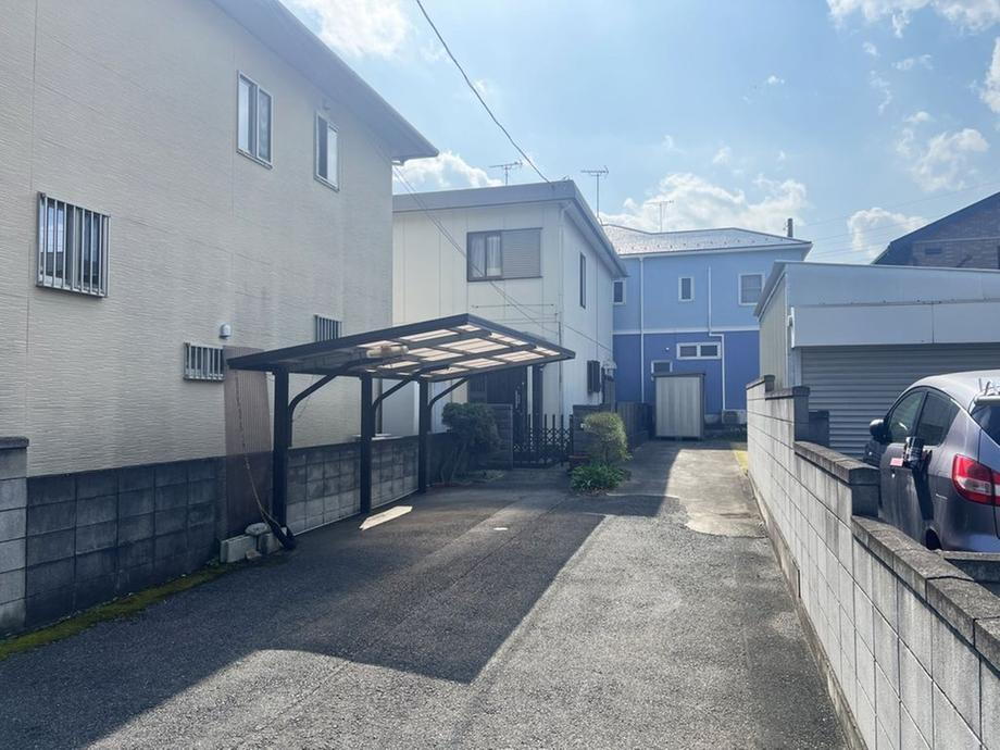 埼玉県白岡市西３ 999万円