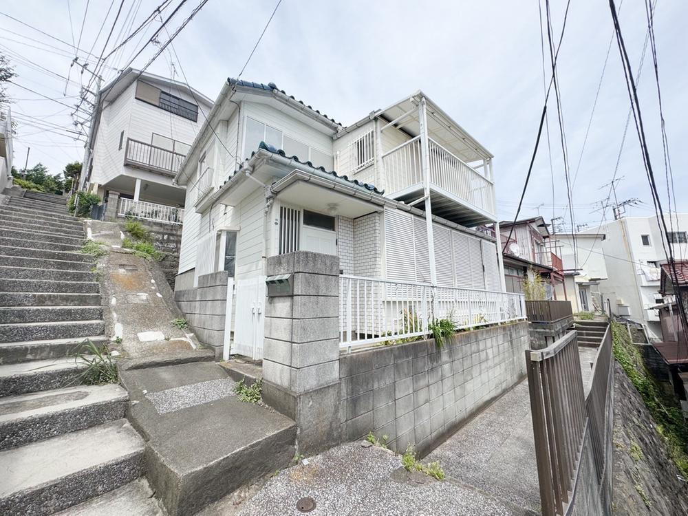 神奈川県横浜市南区別所２ 1280万円