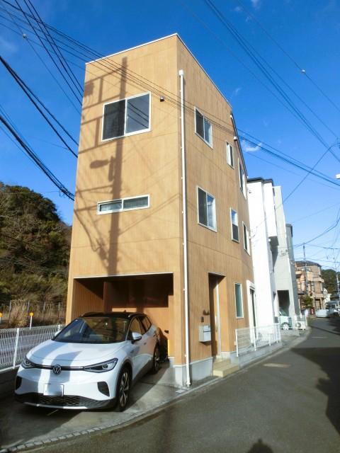 神奈川県逗子市池子３ 3200万円