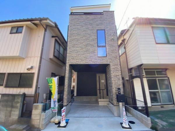 埼玉県さいたま市中央区鈴谷８ 3680万円 2SLDK