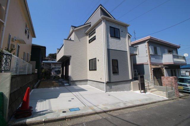 神奈川県横須賀市粟田２ 3480万円 4LDK