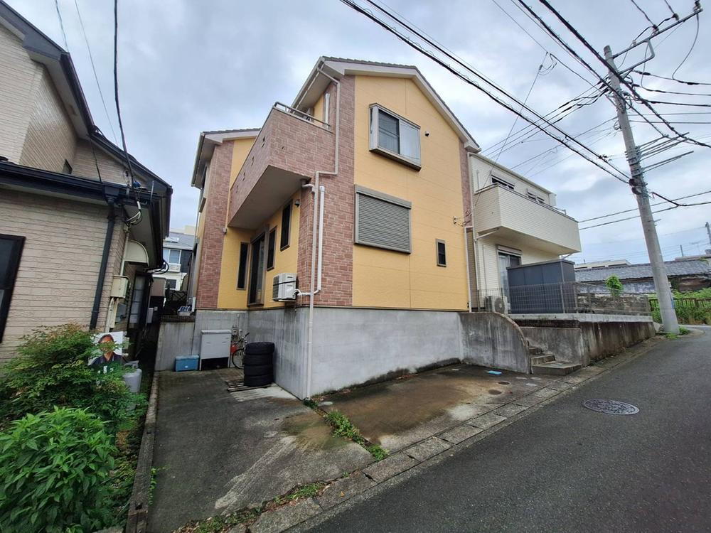 神奈川県秦野市鶴巻北３ 2480万円