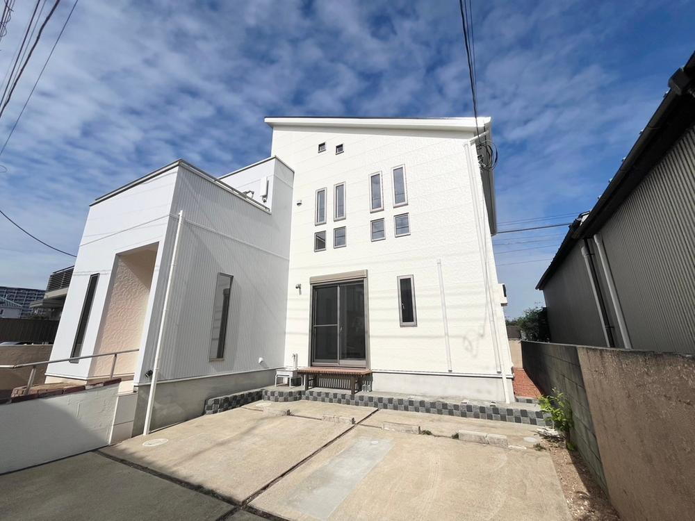 千葉県流山市おおたかの森南１ 中古住宅
