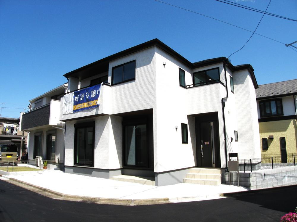 神奈川県横浜市泉区中田東４ 5280万円 4SLDK