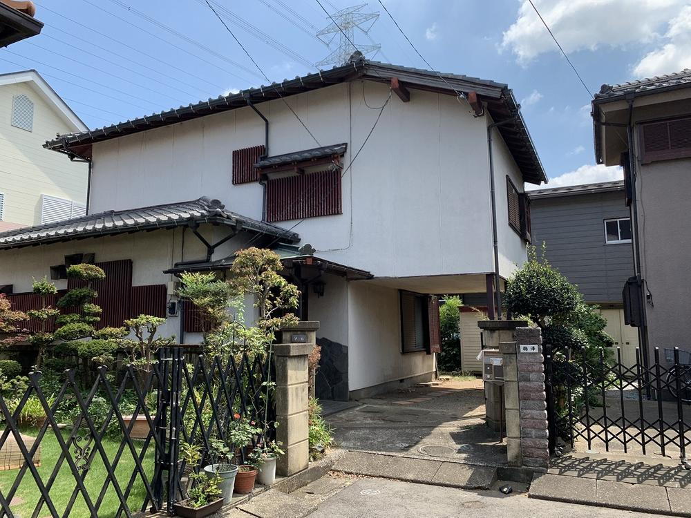 埼玉県春日部市栄町１ 1400万円 4LDK